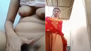 Desi Girl Shows Her Boobs And Fingering | Viral MMS Desi