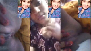 Desi Girl Shows Her Pussy | Viral MMS Desi