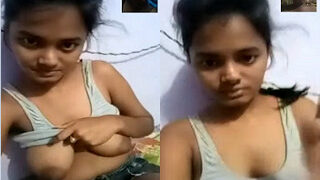 Desi Girl Shows Her Boobs | Viral MMS Desi