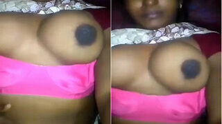 Desi Girl Shows Boobs | Viral MMS Desi