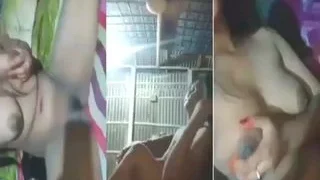 Desi Vlg GIrl Shows Nude Body | Viral MMS Desi