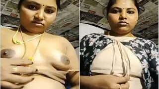 Sexy Mallu Bhabhi Shows Big Boobs And Fingering Part 1 | Viral MMS Desi