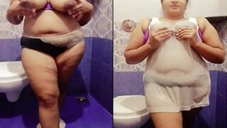 Desi Bhabhi Shows Big Boobs | Viral MMS Desi