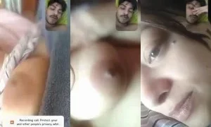 Sexy Desi Girl Shows Her Boobs On VC | Viral MMS Desi