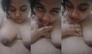 Horny Desi Girl Sucking Boobs | Viral MMS Desi